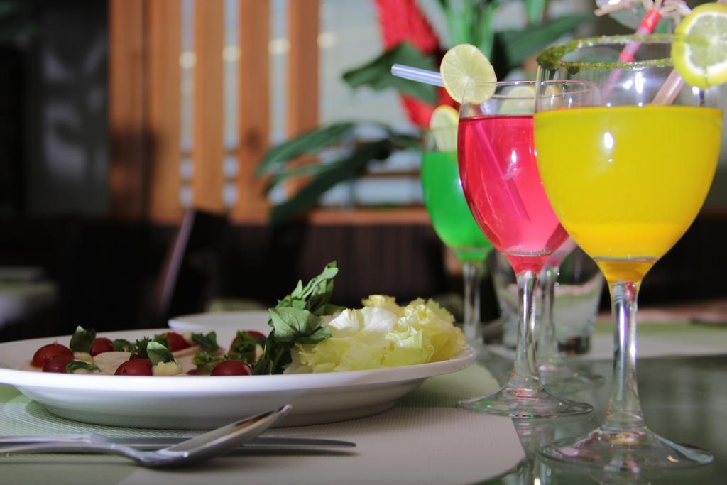 Hotel Green Olive Aurangabad  Zewnętrze zdjęcie
