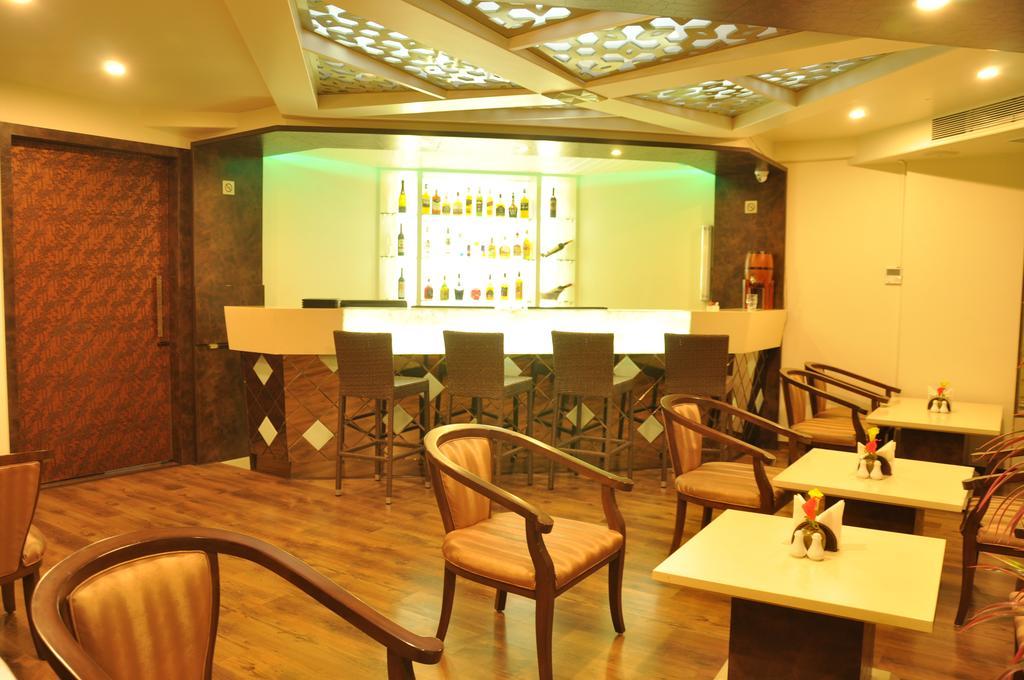 Hotel Green Olive Aurangabad  Zewnętrze zdjęcie